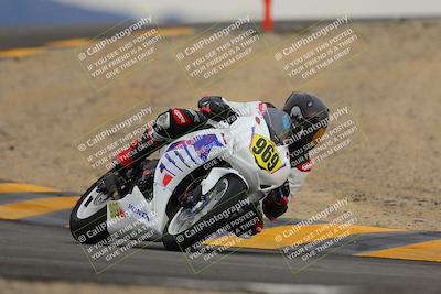 media/Jan-14-2023-SoCal Trackdays (Sat) [[497694156f]]/Turn 12 (120pm)/